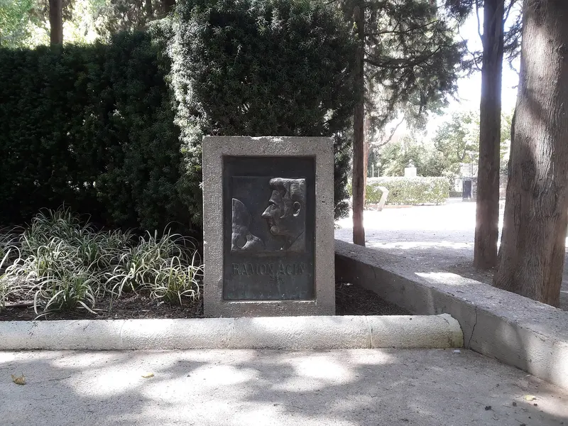 Parc Miguel Servet, about 0.7 km from Camping San Jorge