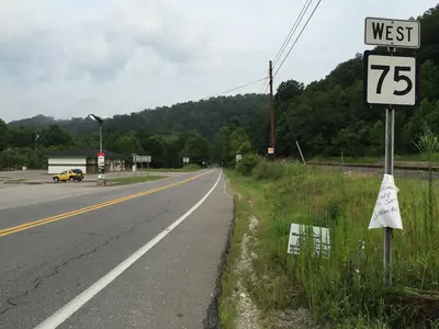 07 39 08 View west along West Virginia State Route 75 at West Virginia State Route 152 (Fifth Street Road)…