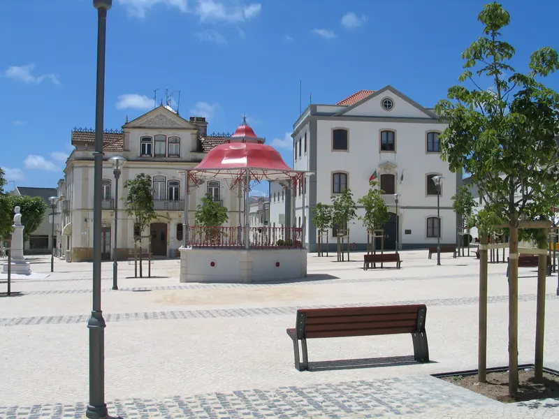 Sobral de Monte Agraço coreto câmara