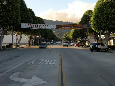 Downtown glendora with morris fire smoke