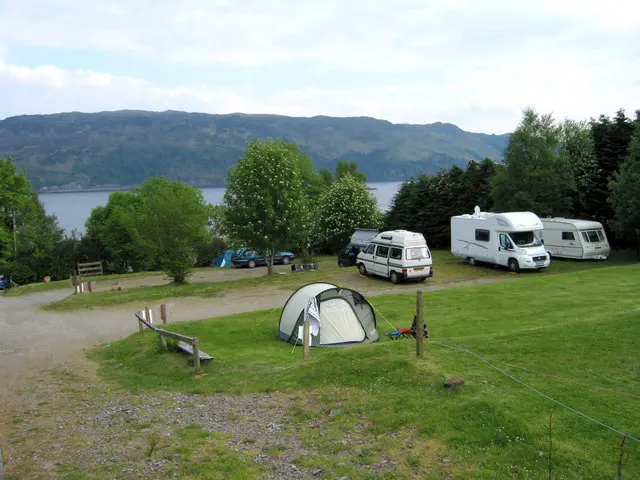 Photo: Dave Croker / CC BY-SA 2.0, via Wikimedia Commons The Wee campsite at Lochcarron