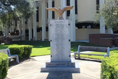War memorial, Marianna