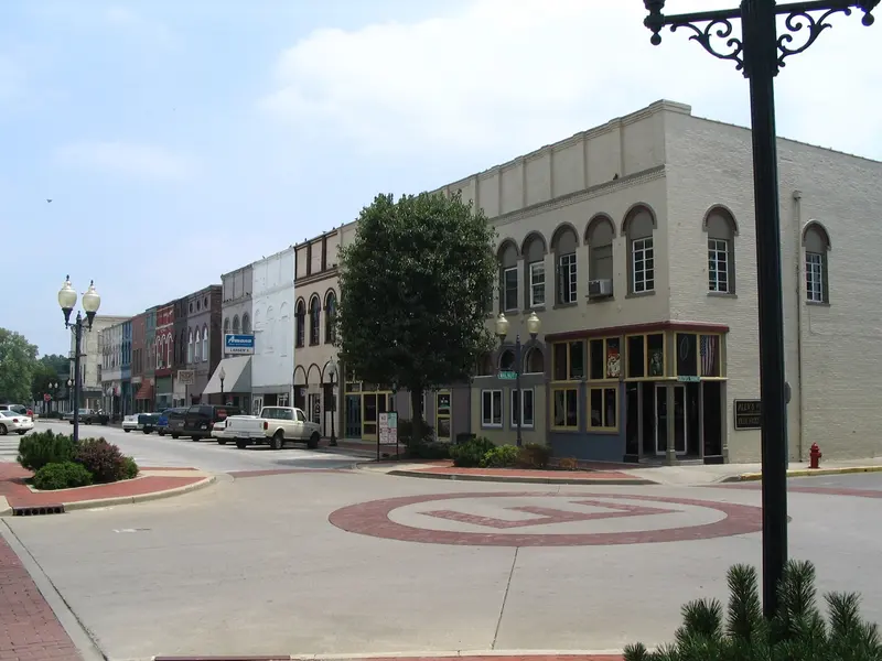 Downton Edinburgh, Indiana