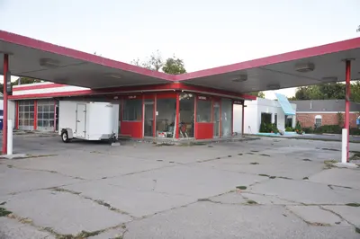 Dawson's Conoco Service Station Manhattan Kansas southwest view