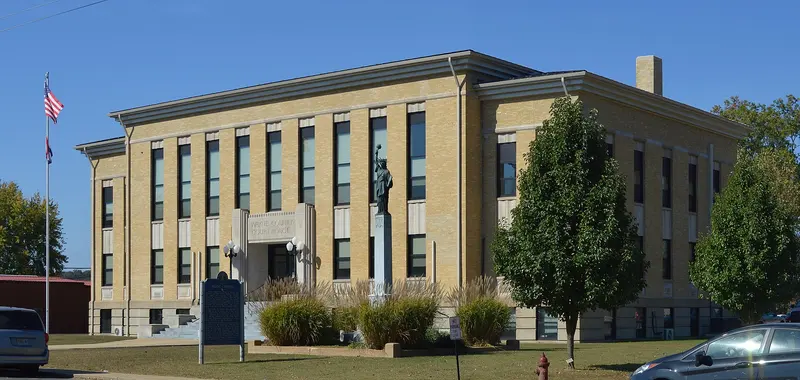 Wayne County MO Courthouse 20151021