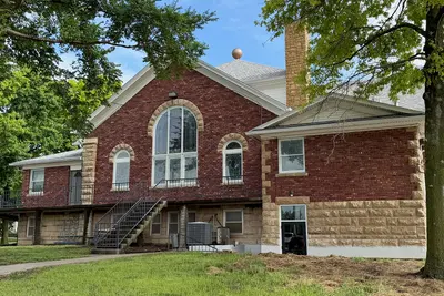 Methodist Episcopal Church of Oskaloosa Jefferson Co KS south elevation