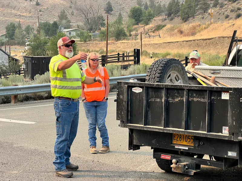 ODOT Maintenance crews provide support, about 0.8 km from Mitchell Park