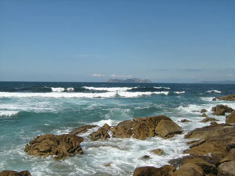 BAREDO, about 0.6 km from Camping do Mar