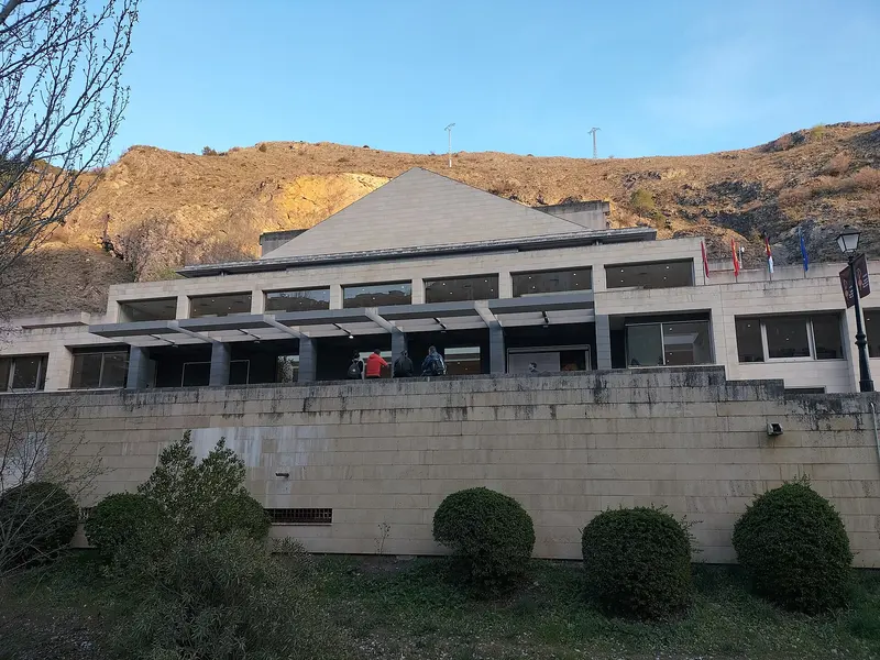 Teatro Auditorio Cuenca, about 0.1 km from Parking del Auditorio de Cuenca