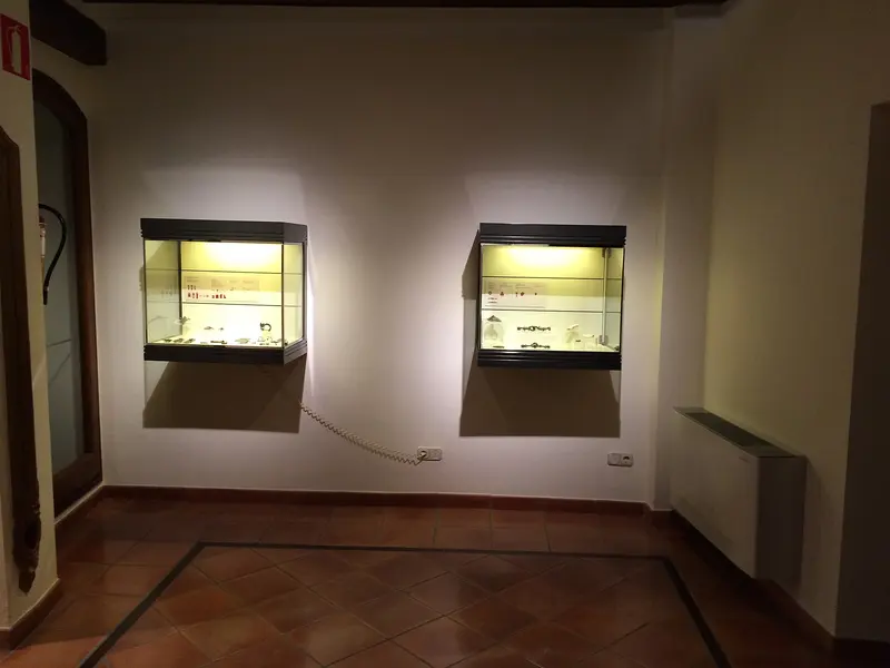 Museo J. Cabré. Interior, about 0.1 km from Área de autocaravanas Calaceite
