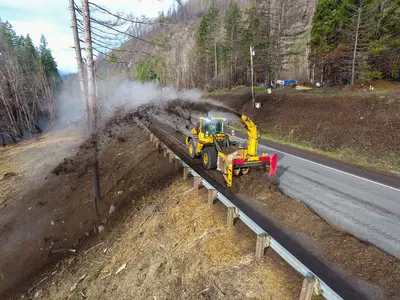 Photo: Oregon Department of Transportation / CC BY 2.0, via Wikimedia Commons