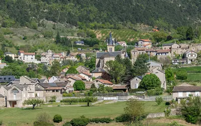 Photo: Krzysztof Golik / CC BY-SA 4.0, via Wikimedia Commons
