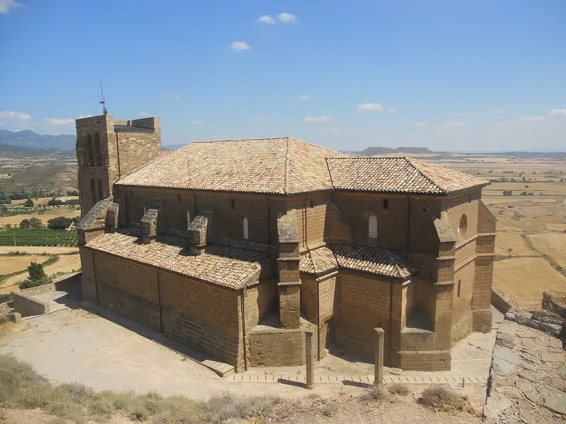 Colegiata de Bolea , ( Huesca ), about 0.6 km from Área de autocaravanas de Bolea