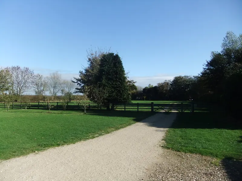 Caravan site by the Fox and Rabbit
