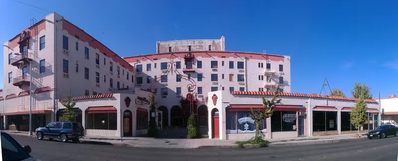 Oroville Inn 2012 panorama
