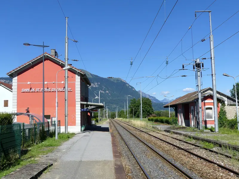 Gare de Saint-Pierre-en-Faucigny (été 2017)