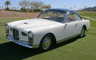 FV1 1955 front view, near La Quinta