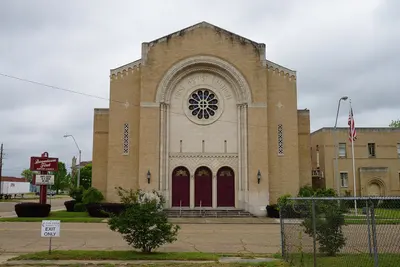 Texarkana April 2016 027 (Downtown First Baptist Church)