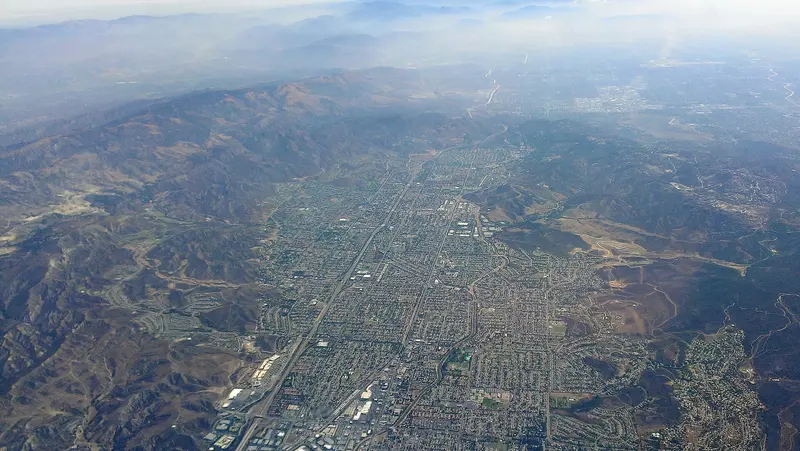 Simi Valley Aerial from west with mountains
