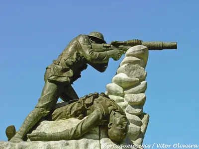 Monumento aos Mortos da Grande Guerra - Estremoz - Portugal