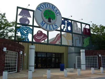 Entrance to Potomac Mills, near Dale City