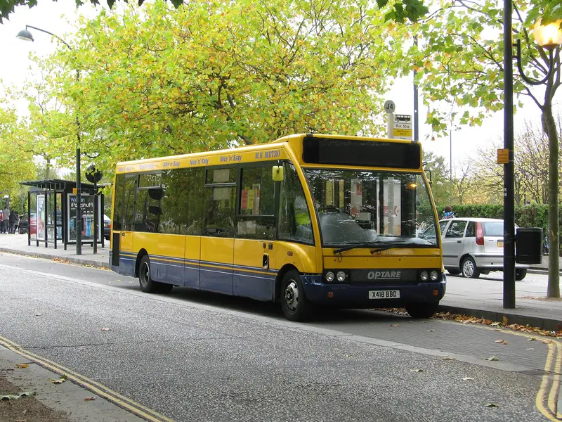 Milton Keynes - MK Metro X418BBD