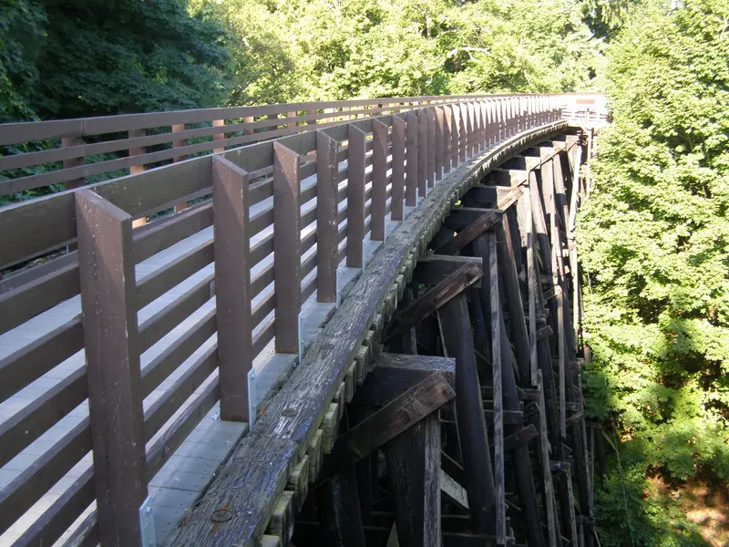 Photo: Robert Ashworth from Bellingham, WA., USA / CC BY 2.0, via Wikimedia Commons