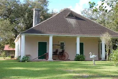 LaBranche Plantation-Barbarra Plantation Dependency (St. Rose, Louisiana), near Saint Rose