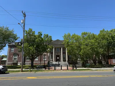 Cape May County Courthouse from US