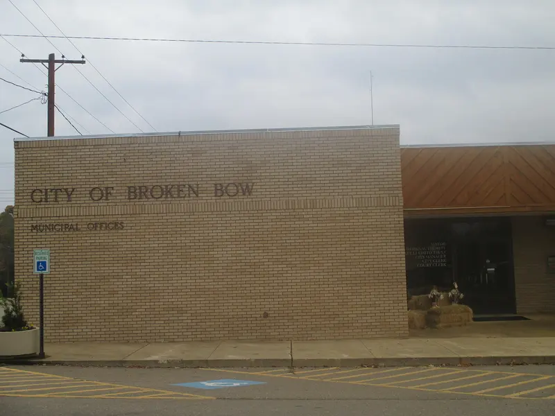 Broken Bow, OK, City Hall
