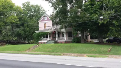 Albert Henry House, Guntersville, AL