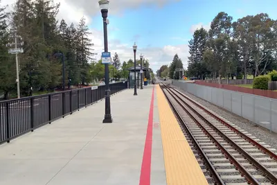 Rohnert Park station facing north