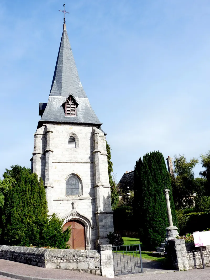 Petit Appeville, about 0.8 km from La Source