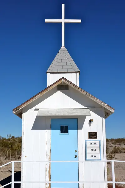 Enter, rest, pray in Salome, Arizona