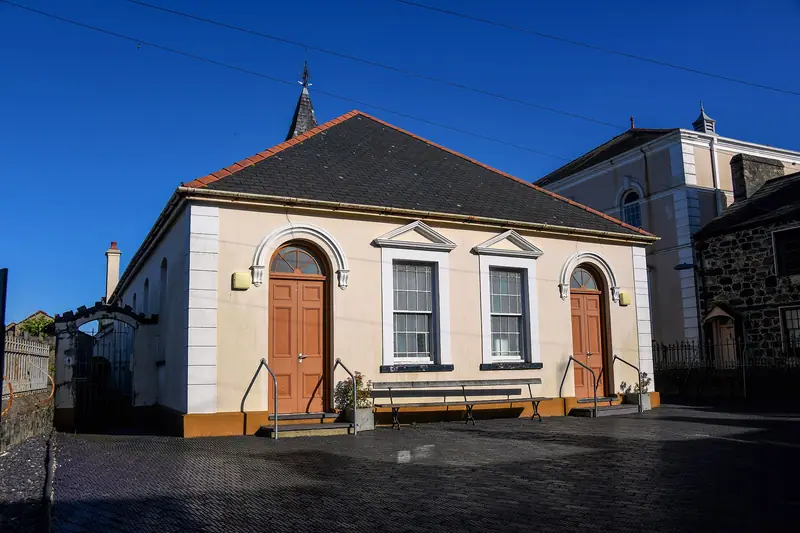 Pwllheli , Capel Y Drindod