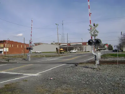 13th St Railroad Crossing, Cordele