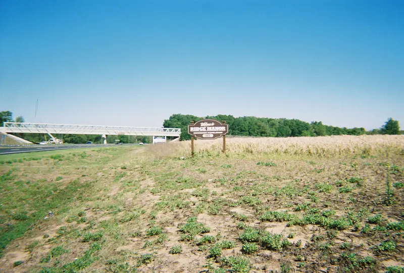 Ridge Manor sign on EB US 98-FL