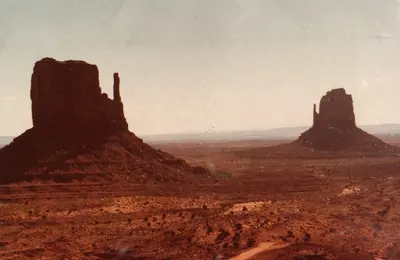Monument Valley 1979 mittens old photo, near Jan-Phyl Village