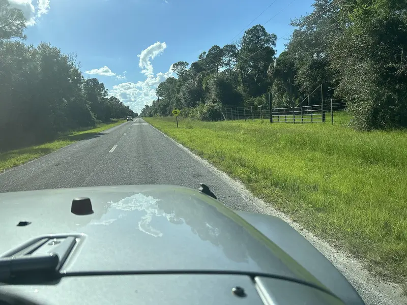 Montura Ave - Mapillary